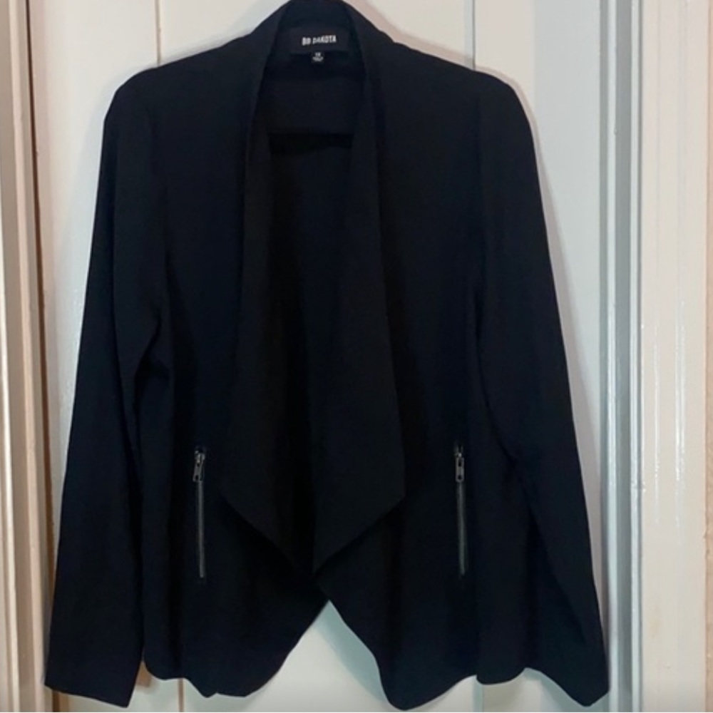 Bb Dakota Relaxed Black Blazer with pockets
